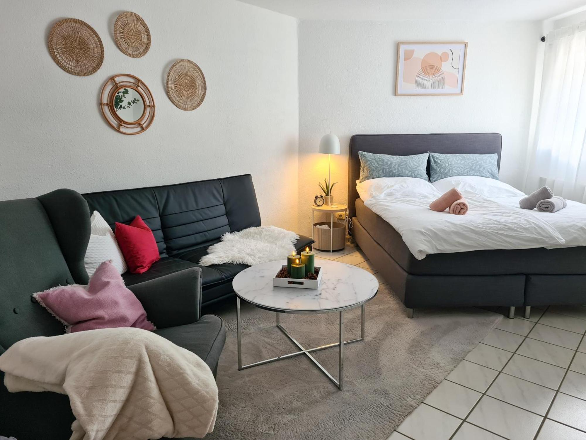 Ferienwohnung Rote Tuer - Landleben Pur! Kirchhain Exterior foto